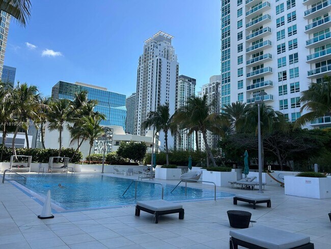 property at 950 Brickell Bay Dr