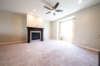 8279 Norwood Ln N in Maple Grove, MN - Building Photo - Building Photo