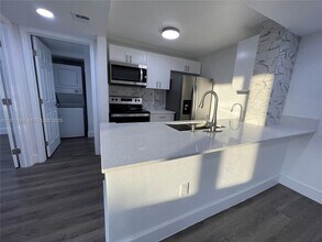 8006 SW 149th Ave in Miami, FL - Building Photo - Building Photo