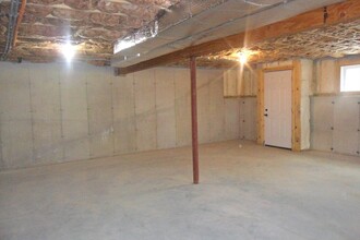 87 E Main St in Hopkinton, MA - Building Photo - Building Photo