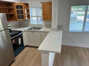 783 NW 96th St in Miami, FL - Building Photo - Building Photo