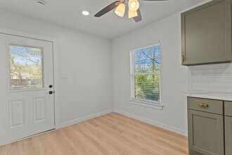 2409 Shropshire St in Fort Worth, TX - Building Photo - Building Photo