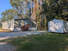 1118 Old Tar Landing Rd in Jacksonville, NC - Building Photo