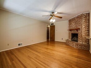 2625 Forest Grove Dr in Richardson, TX - Building Photo - Building Photo