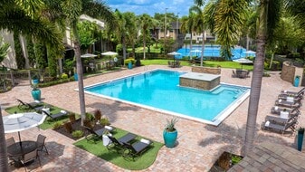 Harper Grand in Orlando, FL - Building Photo