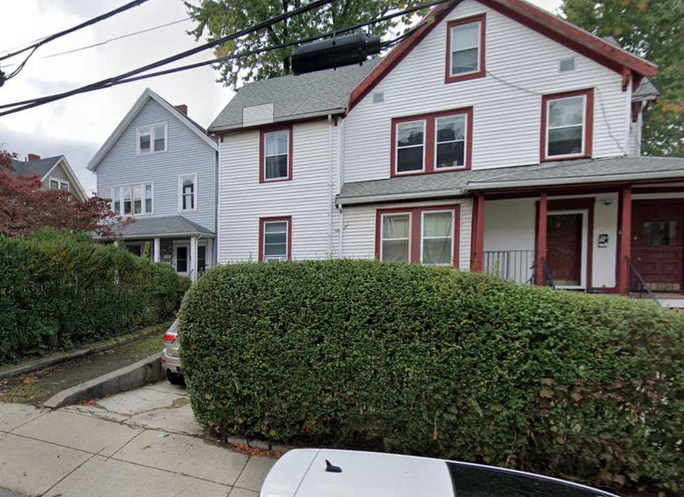 70 Chester St, Unit #2 in Boston, MA - Foto de edificio