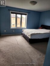 1355 Rathburn Rd E in Mississauga, ON - Building Photo - Building Photo