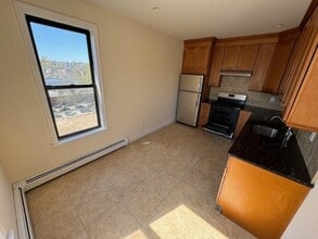 30 N Terrace Ave in Mount Vernon, NY - Building Photo - Building Photo