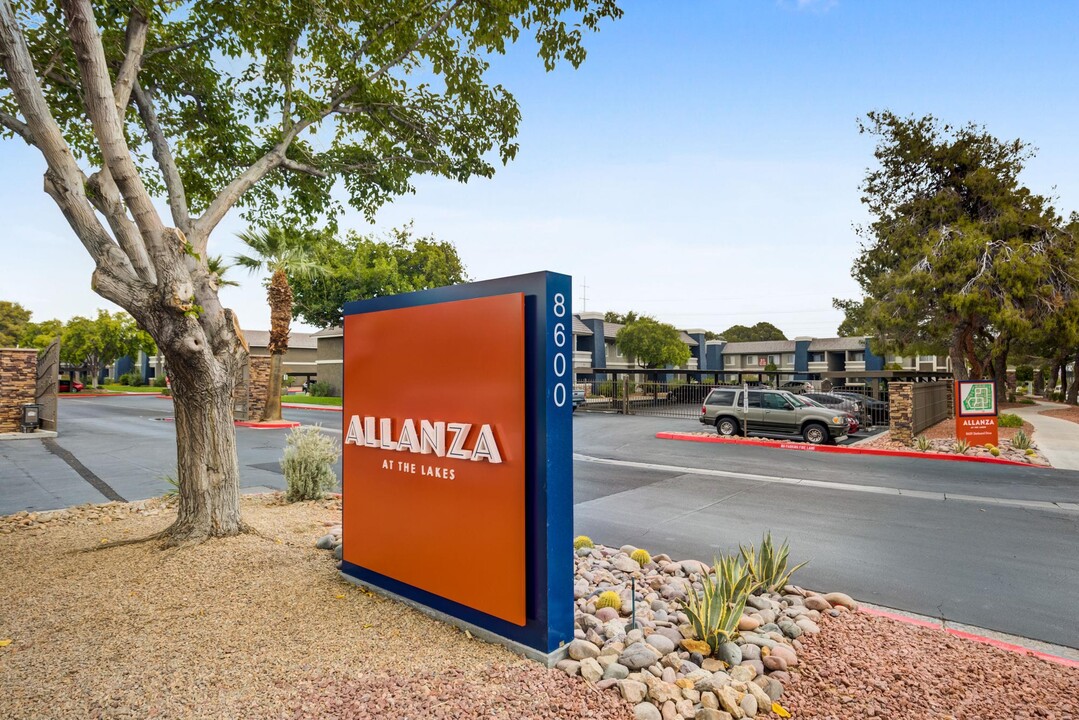 Allanza at The Lakes in Las Vegas, NV - Building Photo