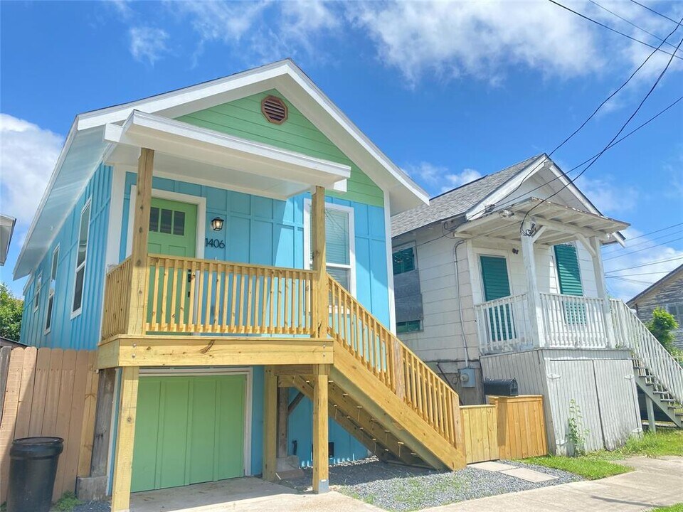 1406 38th St in Galveston, TX - Building Photo