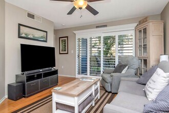 115 12th Ave NE in St. Petersburg, FL - Building Photo - Building Photo