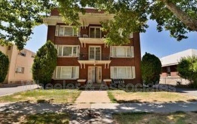 property at 823 23rd St