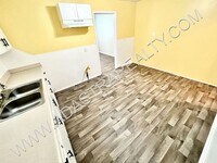 613 S Ferree St photo'