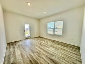 494 Arrowwood Blvd in Freeport, FL - Building Photo - Building Photo