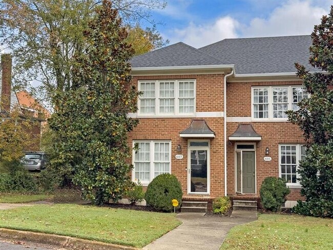 property at 607 Anderson Dr