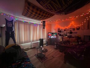 915 Genrich St in Wausau, WI - Foto de edificio - Building Photo