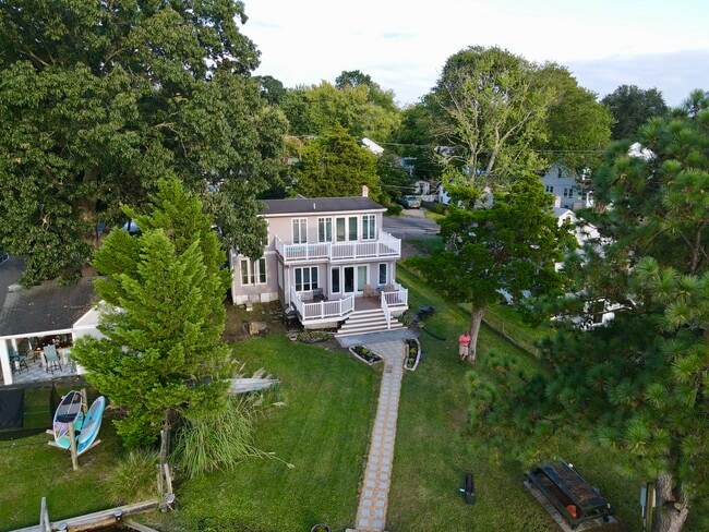 property at 6072 Drum Point Rd