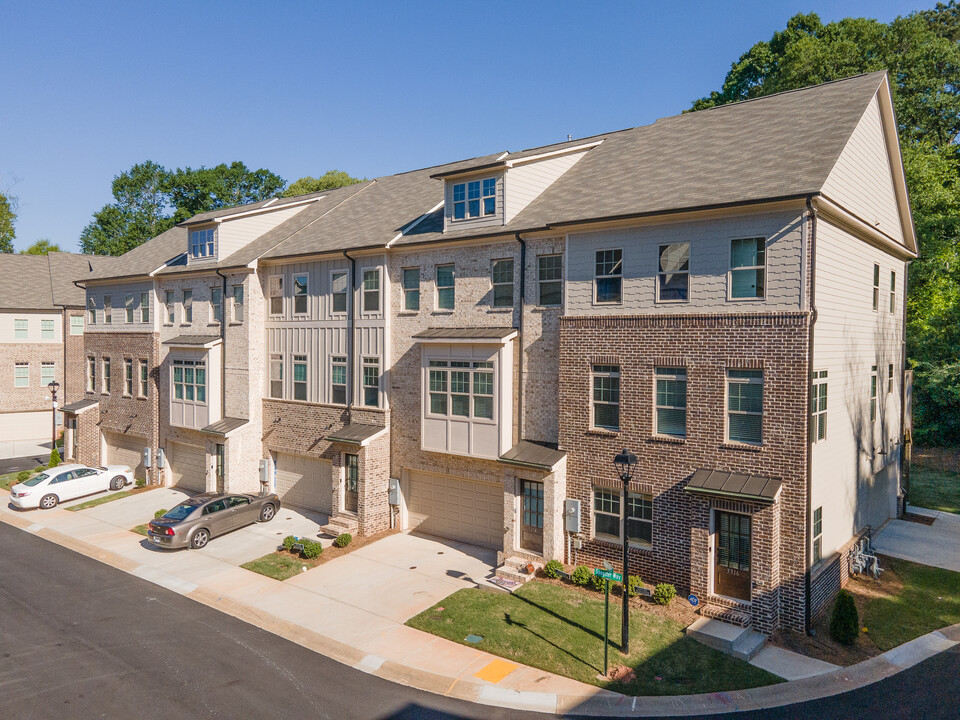 Longleaf Meadows in Decatur, GA - Building Photo