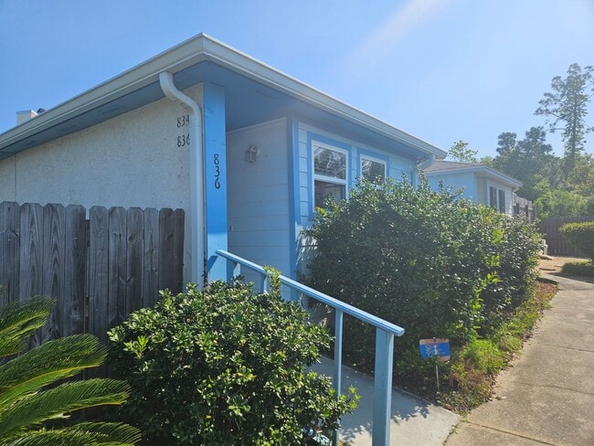 836 Premier Dr in Panama City, FL - Building Photo - Building Photo