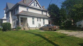 2240 N 4th St in Columbus, OH - Building Photo