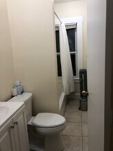 27 Forest St, Unit 1 in Cambridge, MA - Building Photo - Building Photo