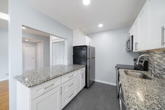 6715 Polk St in West New York, NJ - Building Photo - Building Photo