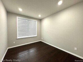 49477 Hummel Dr in Macomb, MI - Building Photo - Building Photo