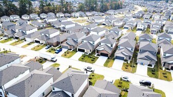 8567 Blueberry Ash St in Magnolia, TX - Building Photo