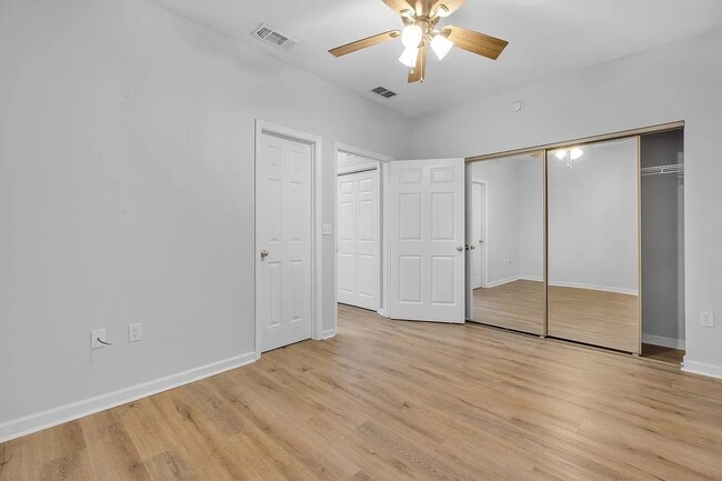 2400 Fred Smith Rd in Tallahassee, FL - Building Photo - Building Photo