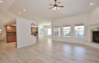 202 Selwood Wy S in Star, ID - Building Photo