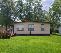 5523 Minosa Cir E in Jacksonville, FL - Building Photo