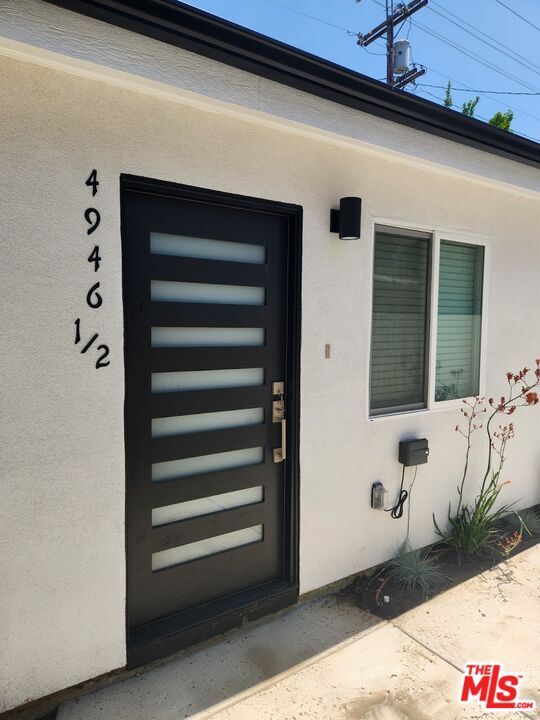 property at 4946 1/2 CA-27