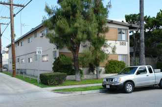 1011 Winchester Ave in Glendale, CA - Building Photo - Building Photo