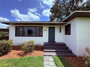 1004 Fleck Ave in Orlando, FL - Building Photo - Building Photo