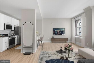 1420 Chestnut St in Philadelphia, PA - Building Photo - Building Photo