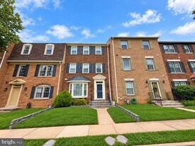 7962 Revenna Ln in Springfield, VA - Building Photo