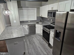 1285 Cedarcroft Rd in Baltimore, MD - Building Photo - Building Photo