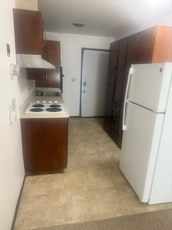 840 N Colorado St in Ulysses, KS - Building Photo - Building Photo