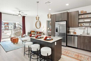 Cortland at P83 in Peoria, AZ - Building Photo