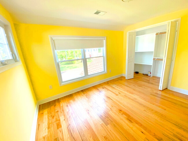 1860 Cider Mill Rd in Union Township, NJ - Building Photo - Building Photo