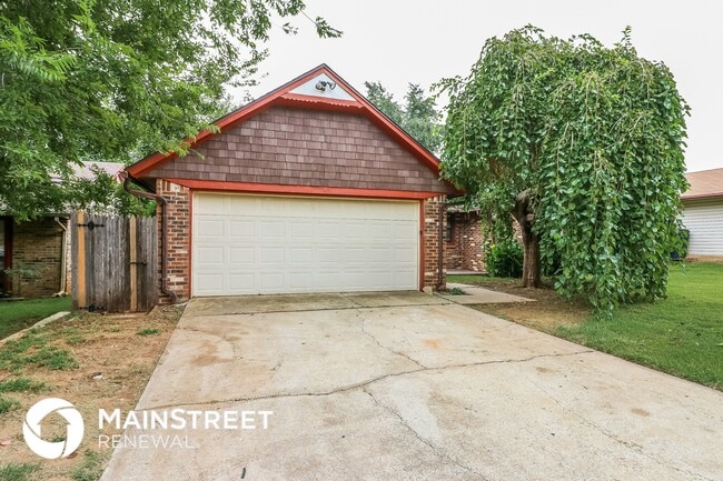 11716 SW 3rd Terrace in Yukon, OK - Building Photo - Building Photo