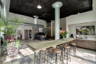 R7 Lofts in St. Paul, MN - Building Photo - Interior Photo