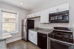 4738 N Lowell Ave, Unit 2 in Chicago, IL - Building Photo