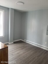 5151 Brown St in Philadelphia, PA - Building Photo - Building Photo