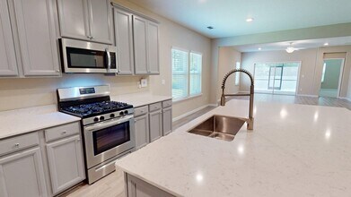 669 Brown Bear Run in Saint Johns, FL - Building Photo - Building Photo