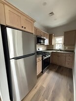 21 Jones St in Fall River, MA - Building Photo