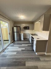 7806 Barkwood Dr in Columbus, OH - Building Photo - Building Photo