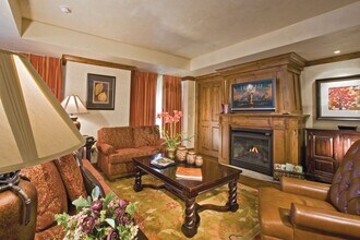 415 E Dean St in Aspen, CO - Building Photo - Building Photo