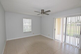 6300 La Costa Dr in Boca Raton, FL - Building Photo - Building Photo