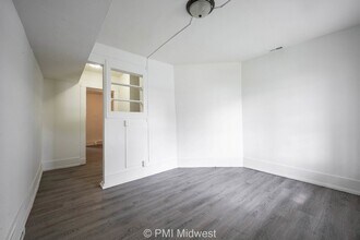 238 N Beville Ave in Indianapolis, IN - Building Photo - Building Photo